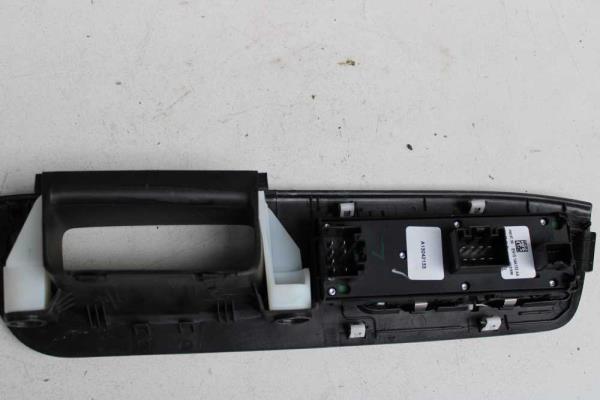 BOUTON LEVE VITRE FORD ECOSPORT 10/2013-2017 ( 4 VITRES ) - Vue 2